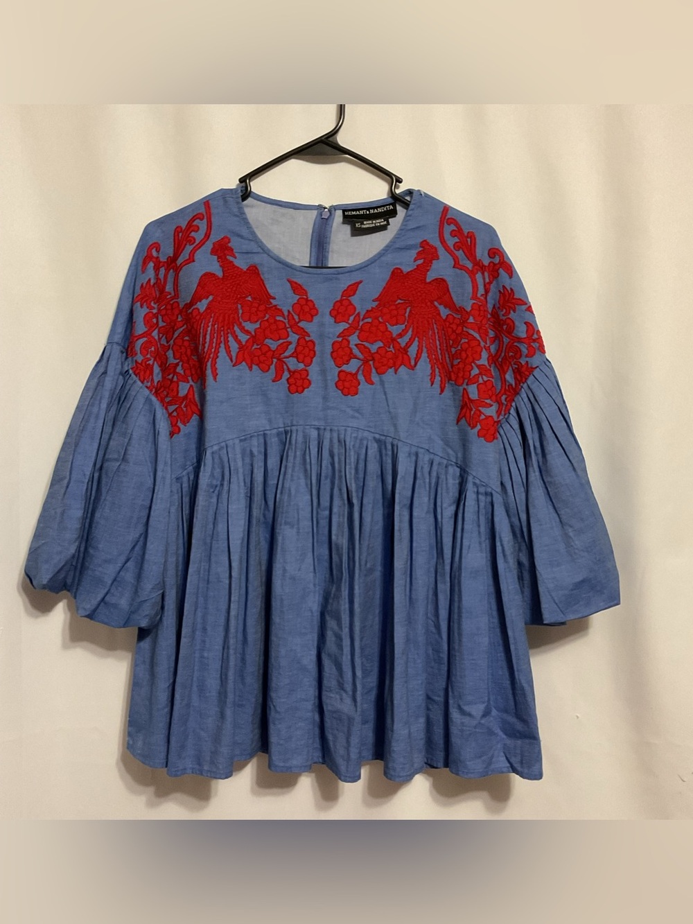 Anthropologie Hemant & Nandita Lianna Embroidered Chambray top - Picture 2 of 10